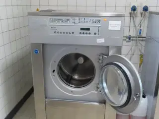 Industrivaskemaskine ELECTROLUX W3130H