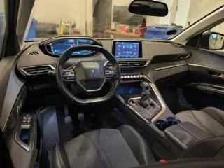 Peugeot 5008 1,5 BlueHDi 130 Active 7prs