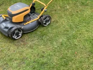 Batteridreven græsslåmaskine, STIGA