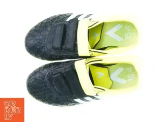 Sko fra Adidas (str. 35)