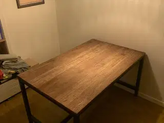 Spisebord Rustikt 