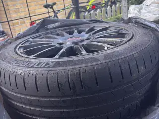 Alu-fælge 15 tommer sælges billigt 