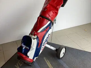 Golfsæt , Vogn. Bag. Køller/jern.