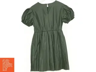 Grøn "læder" Kjole fra Zara (str. 116 cm)