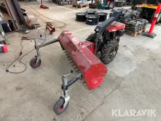 Redskabsbære Nibbi MTC 700 med stenrive