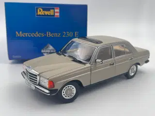 1979 Mercedes-Benz 230 E Sjælden model - 1:18 