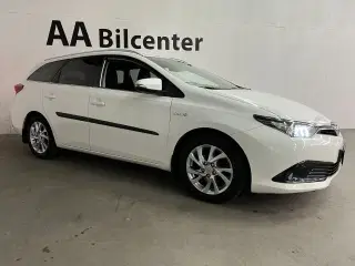 Toyota Auris 1,8 Hybrid H2 Comfort Touring Sports CVT