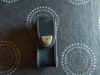 Victroinox etui - Læder med velcro lukning