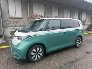 VW ID.Buzz 77 Pro SWB