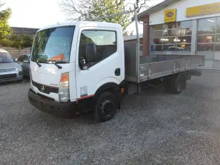 Nissan Cabstar 2,5 TDi 130 35/3400
