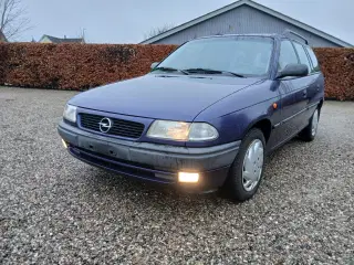 Opel Astra 1 6 Caravan 