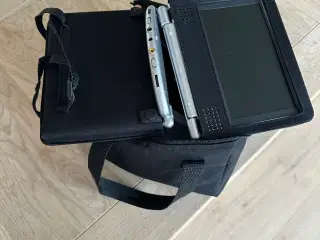 DVD afspiller + 2 skærme