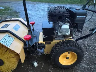 Fejemaskine Snowthrower 5.5 hp