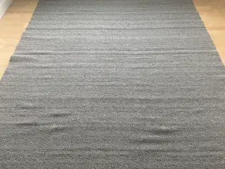 Gulv tæppe i grå 160*230 