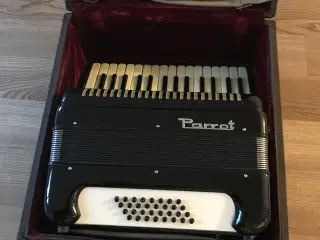 Parrot Harmonika