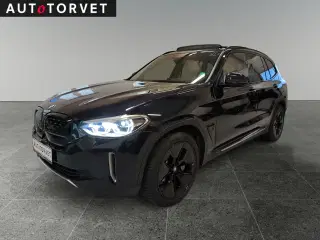 BMW iX3  Charged Plus