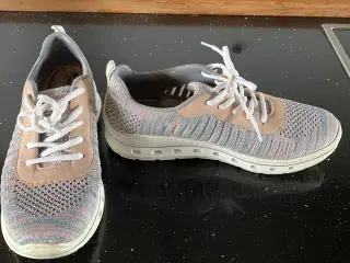Smarte sneakers fra Rieker