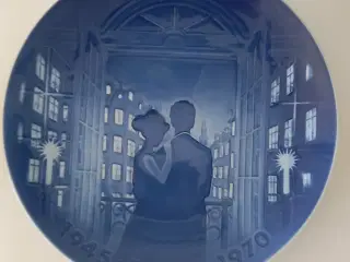 Bing og grøndahl 4 maj platte