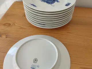 Blå Blomst 1. sortering tallerkner og kopper