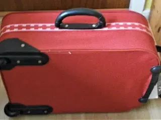 NY kuffert sælges