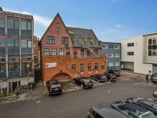 Parkeringspladser  til leje ved Hørsholm gågade.