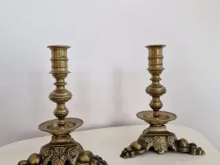 2 stk Smukke gamle antikke lysestager.