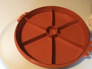 Serverings fad Tupperware