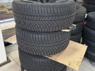 Kumho Wintercraft 20”