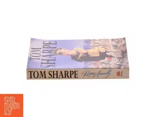 Riotous Assembly by Tom Sharpe af Tom Sharpe (Bog)