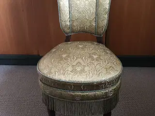 4 antikke stole