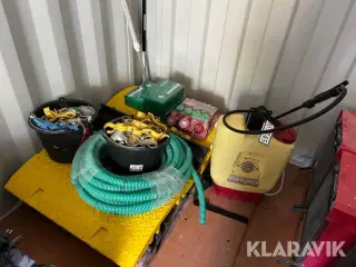 Vejbump, rygprøjte og klemmer til hegn