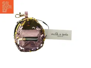 Pailletdekoreret taskecharm fra Milk Og Soda (str. 13 cm)