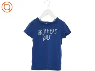 T-Shirt fra H&M (str. 116 cm)