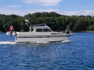 Motorbåd Pfeil 42