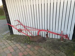 Gammel dekorativ hesteplov