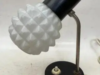 Fin design bordlampe, tjekkisk