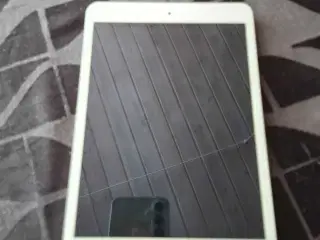 Utrolig velholdt Ipad mini 2 