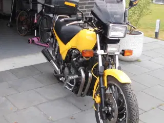 Yamaha XJ 750cc 1982 