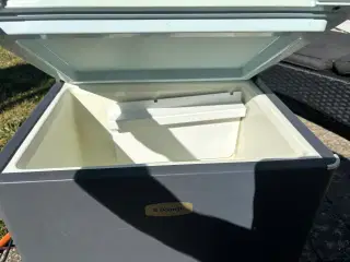 Kølebox 41 liter 12 & 220 volt/ gas Dometic RC1700