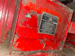 MF ballepresser 20-8