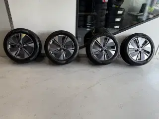 Originale 19” Skoda enyaq fælge med vinterdæk