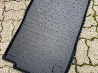 Bagagerumsbakke til Hyundai i20.