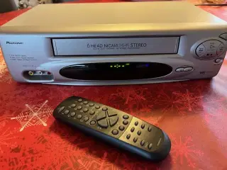 VHS afspiller, meget lidt brugt.