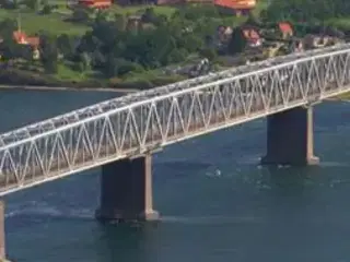 Bridgewalking 2 billetter: 245kr/stk
