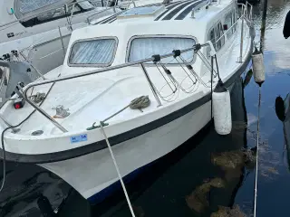 Fin båd på 27 fod