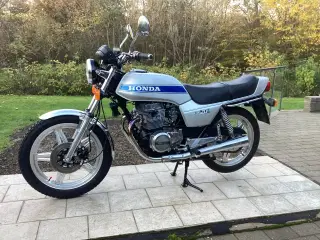 Honda 400 n 