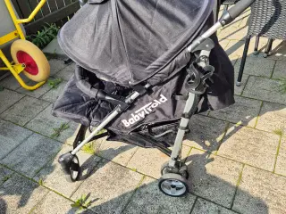 Babytrold klapvogn, meget pæn.