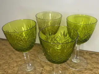 4 Limegrønne krystal vinglas 