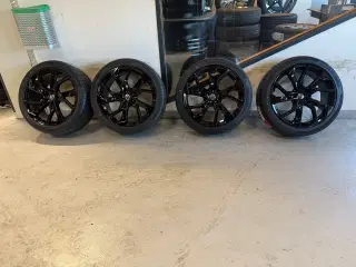 21” alufælge til id buzz med nye sommerdæk 