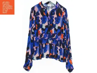 Farverig bluse fra Name It (str. 128)